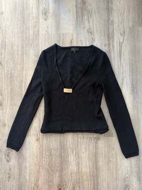 Gucci v neckline wool sweater s